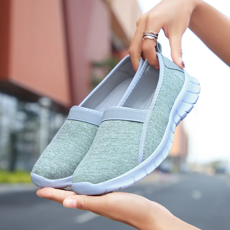 

New Arrival Breathable Flat Shoes Women Summer Ladies Casual Shoes Lightweight Gray Soft Sneakers Woman Zapatos Mujer