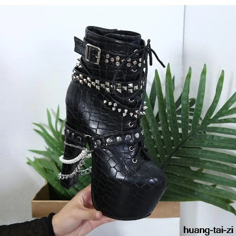 Sexy Rock Nouveau Chaînes Biker Cheville Punk Rivet Métal Haute En Noir Talons Bottes Femmes Moto forme Chaussures Plate Super Gothique Zip dTnZqrxHwT