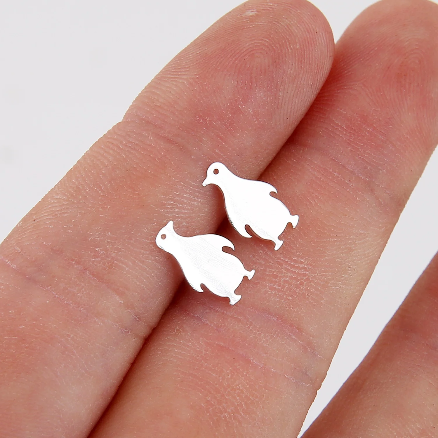 

Fashion Copper Sweet Little Penguins Studs Earring Penguin Zoo Animals Antarctic Ear Studs Jewelry Gifts
