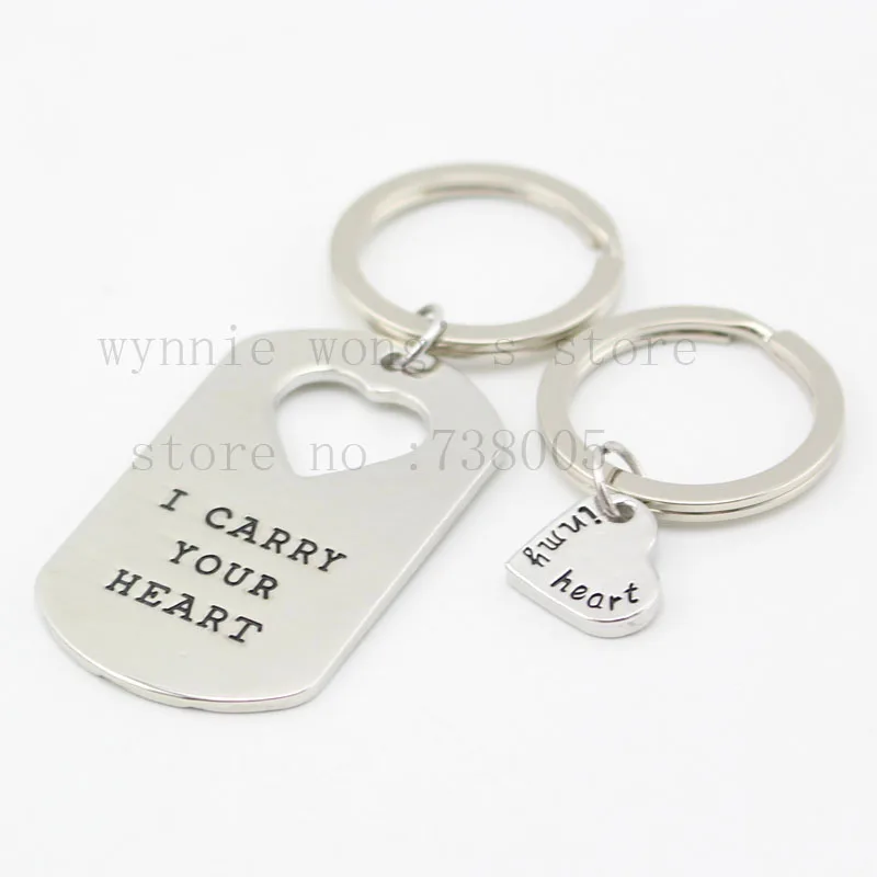 2015 new &quotI Carry Your Heart In My &quotChristmas Gift Hand Stamped Dog Tag Keychains &ampnecklace Matching Couple's | Украшения и