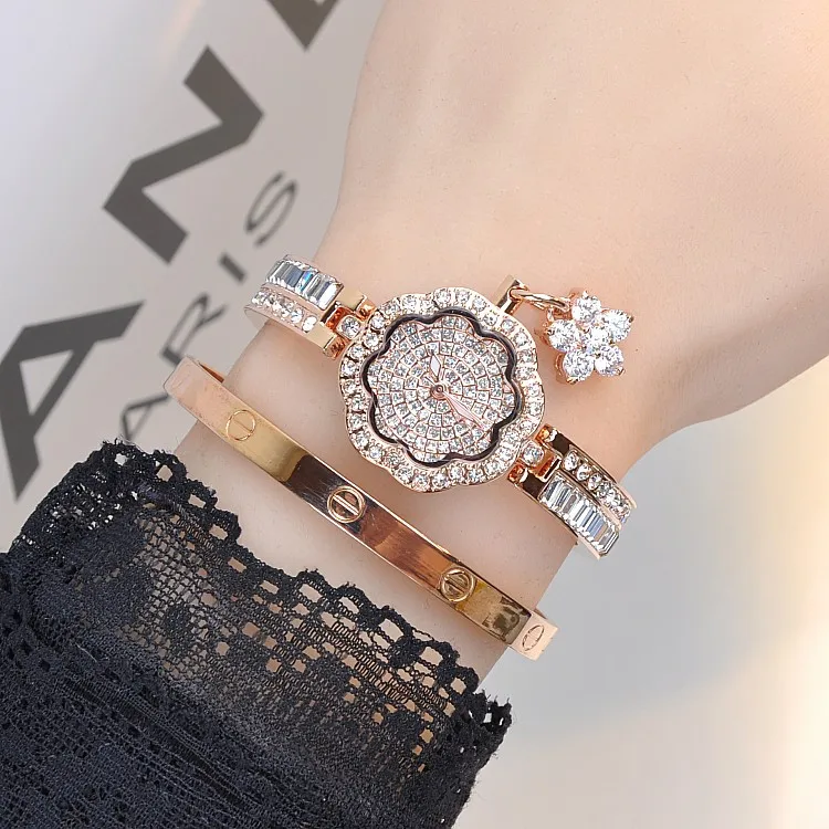 Prix pour De luxe Femmes Montres! WomenDiamond Bracelet Montre Femme Rose Or Argent Robe Montre Dame Strass Bracelet Montre Montres Prix pour De luxe Femmes Montres! WomenDiamond Bracelet Montre Femme Rose Or Argent Robe Montre Dame Strass Bracelet Montre Montres