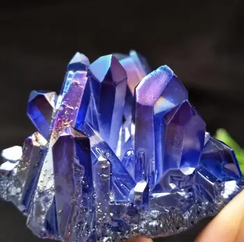 

90-100g Aura quartz crystal titanium bismuth silicon cluster