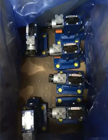 

[ZOB] DBW20B2-5X/315-6EG24N9K4 Germany Rexroth valve spot