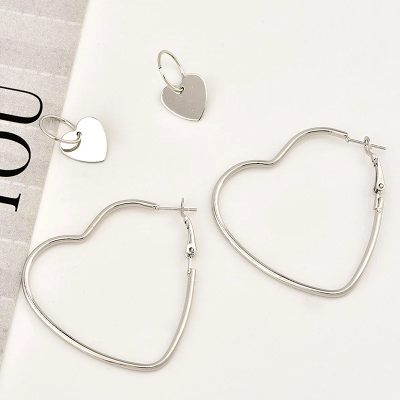 

2 Pair/set Women's Heart Love Earrings Set New Heart Love Heart Earring For Alloy Hollow Earrings Set Fashion Jewelry Gift