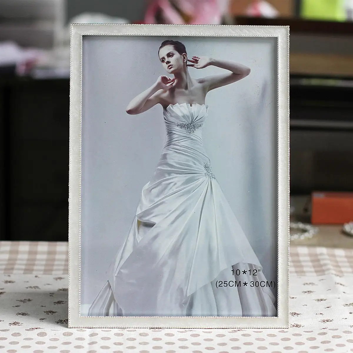 

Hot Selling Newest Metal Photo Frame Set Square Minimalist Photo Frame Table Photo Frame for Wedding Party Home Decor