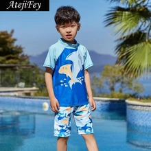 Летние Мальчики Купальники Купальный костюм из двух частей отделяет сыпь Защитные Купальники детский купальник для маленьких мальчиков