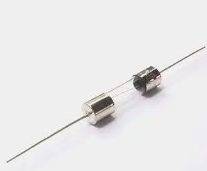 Купить предохранитель 250v 3.15 a 0.5A 1A 2A 3A 3.15A 4A 5A 6.3A 8A 10A 12A 15A 20A 250V 5x20 5*20mm Axial Lead Gl