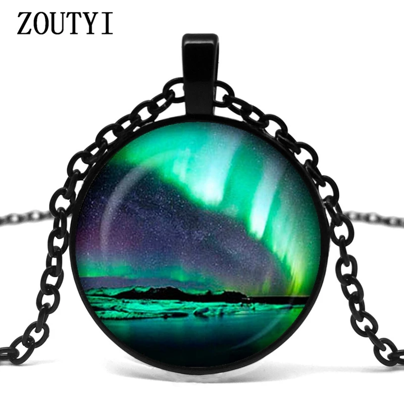 

2018/ new hotRomantic Northern Lights Glass Pendant Aurora Necklace Silver Plated Pendant Ladies Jewelry.