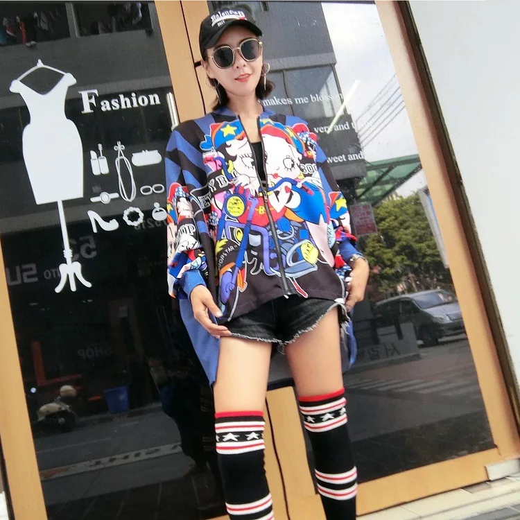 

European Station 2019 Spring Women's New Products Thai Street Fashion Cartoon Printing Short Short Long Loose Coat Shirt Women