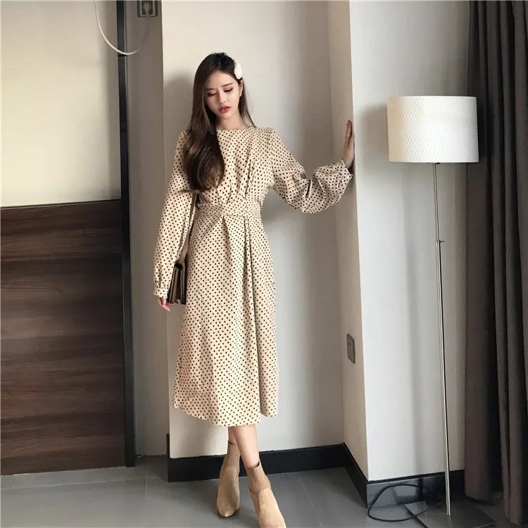 

2019 Student Fresh Style Corduroy Tied with Loving Dot Medium length Long and Lantern Sleeved Dresses Bottomed