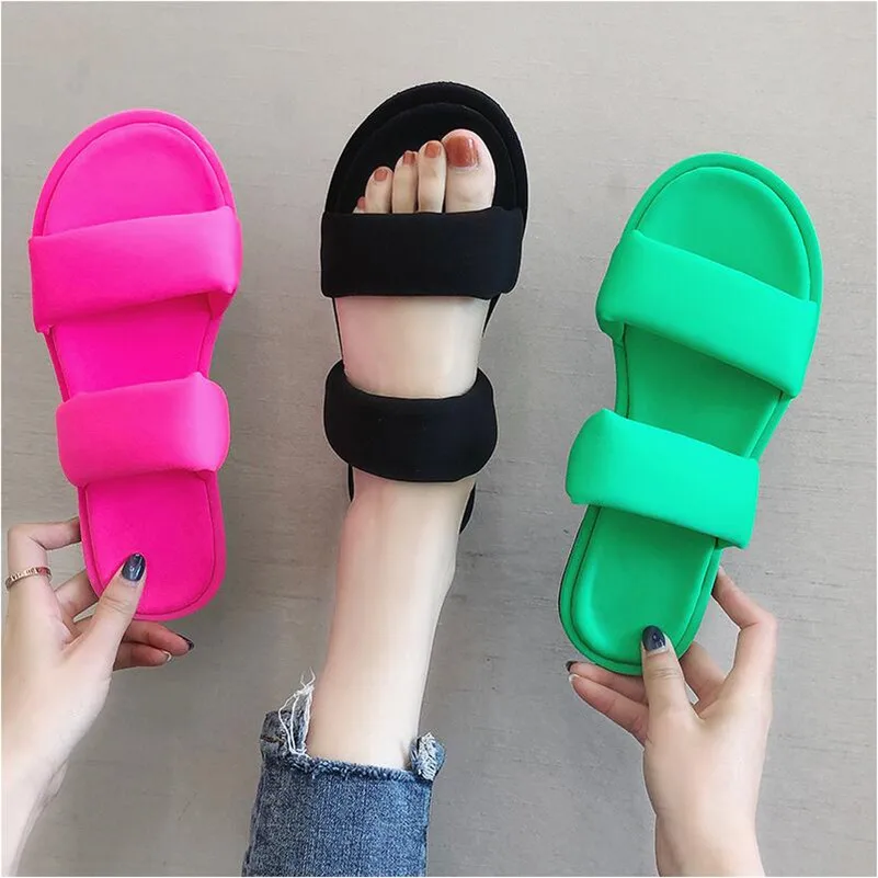 

Women's shoes 2019 summer new beach princess wild candy word flat sandals and slippers