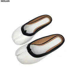 MOLAN дизайнеры марки 2018 Лето 35-41 Круглый клип носком женщина плоские кожаные шлепанцы без шнуровки женские тапочки мокасины сабо вьетнамки
