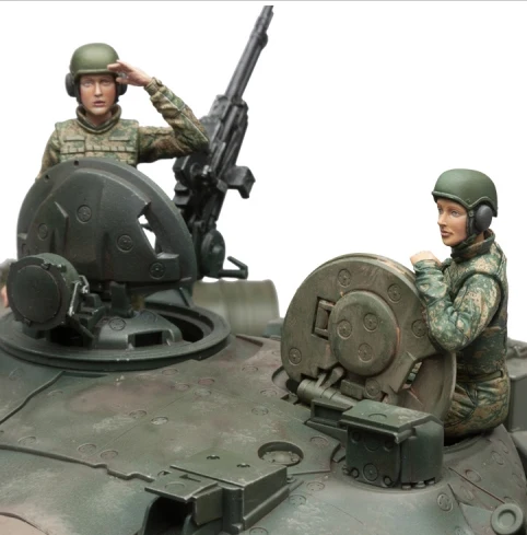 Неокрашенный набор 1/16 120 мм российские танки-солдаты фигурка историческая из