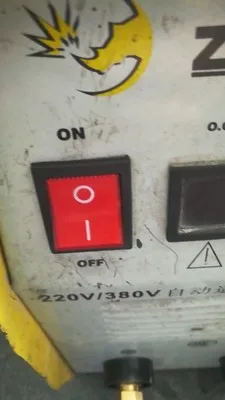 TB2E1VwEr1YBuNjSszhXXcUsFXa_!!0-rate.jpg_400x400
