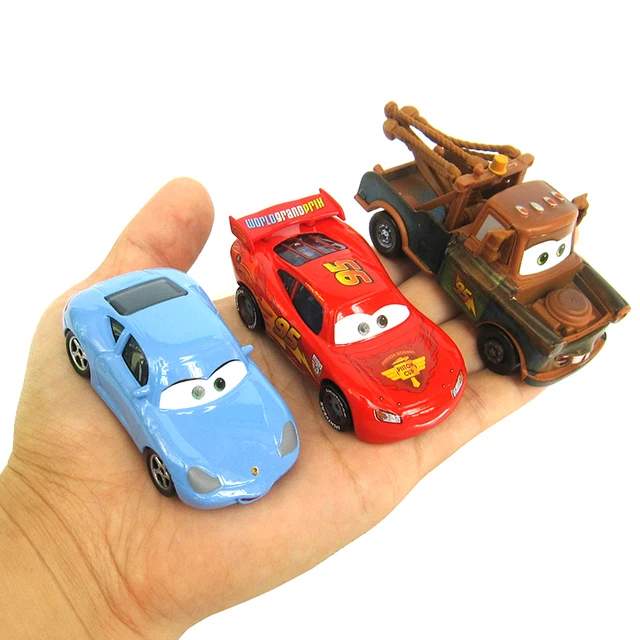 Original Disney Pixar Cars 2 Toys Lightning McQueen The Kings Doc Hudson Mater Metal Model Toy Car Christmas Birthday Boys Gifts 3