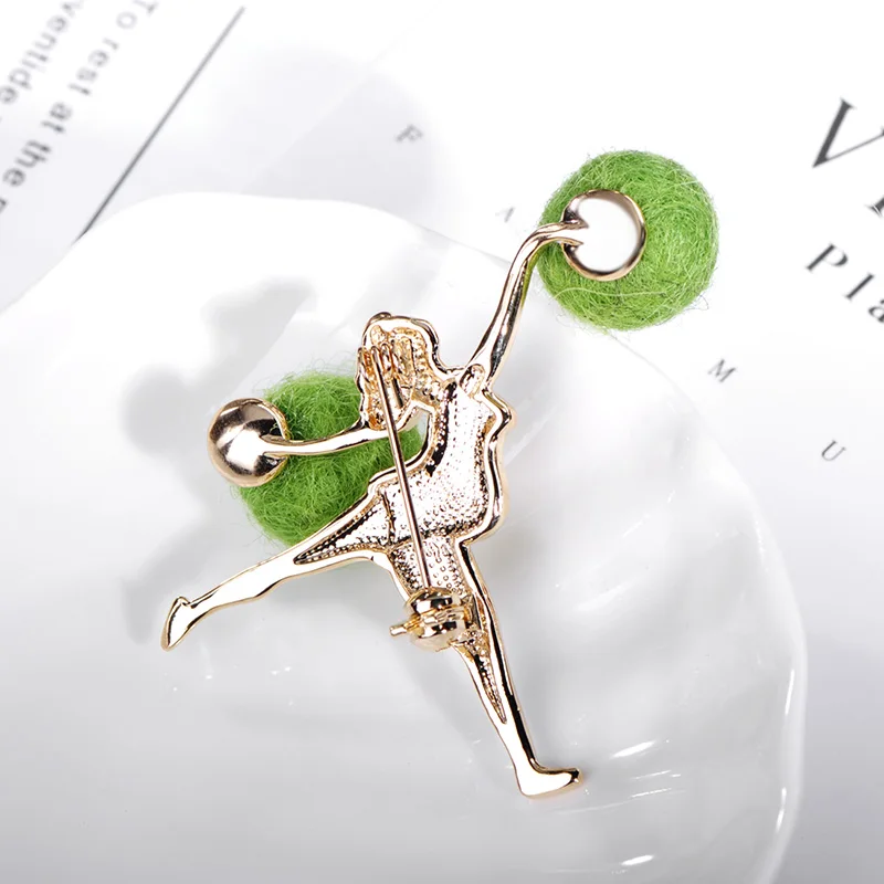 Blucome Creative Handmade Brooch Wool Felt Ball Gymnast Enamel Jewelry For Girl Clothing Scarf Backpack Skirt Fashion Decoration