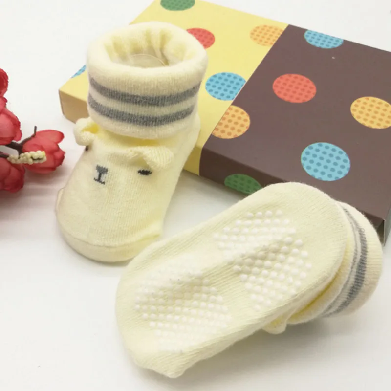 Носки для новорожденных носки для новорожденных Носки для малышей Прекрасный стиль сером и коричневом цвете; хлопковые модные детские брюки; анти-скольжения Носки 3xz1 - Цвет: yellow