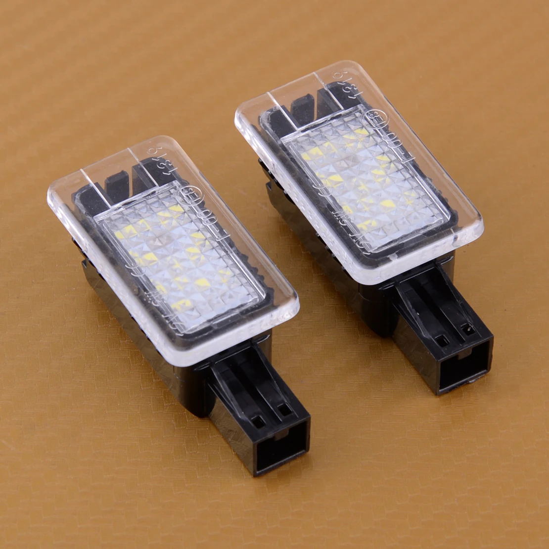 

CITALL 1pair Car LED Luggage Trunk Light Lamp 3Pin Accessories PC Fit For Volvo C70 V50 S80 S60 V60 V40 XC60 XC90 2012 2013 2014