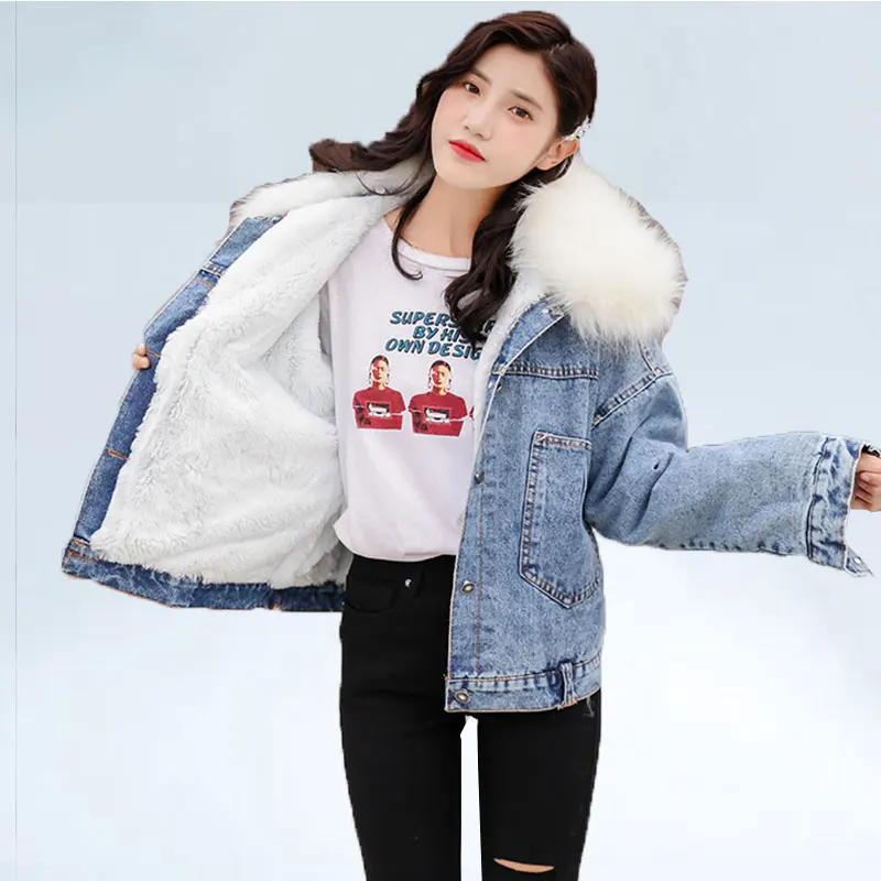 

Classic Denim Women's Winter Jacket Fur Collar Denim Female Coat Plus Size Clothes Outerwear Women Warm Cashmere Jeans Jacket