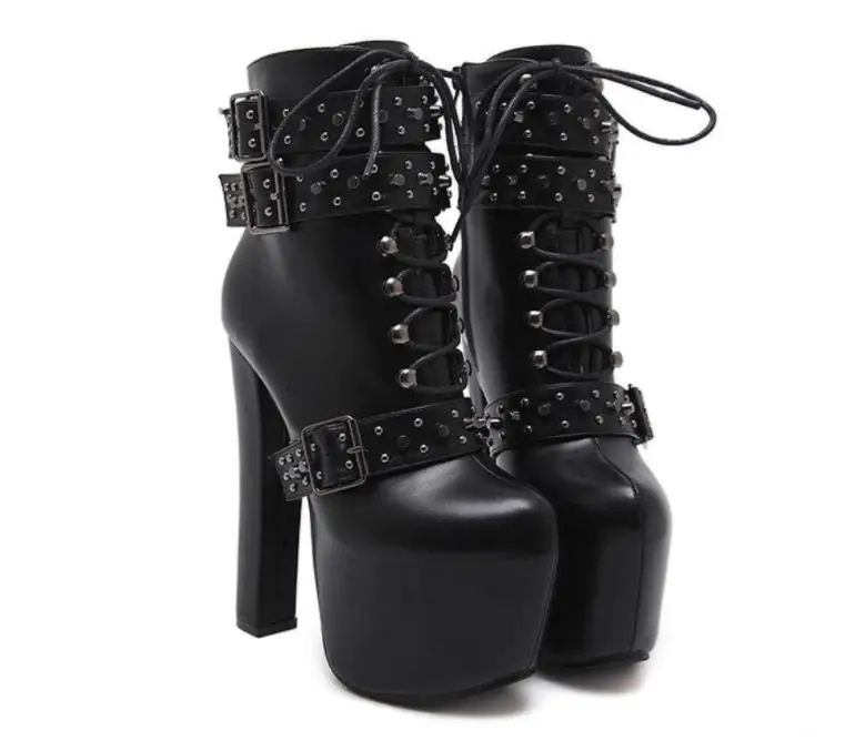 

Foreign trade explosion new punk style handsome and high-heeled nail Martin boots big size 34-40 boots.