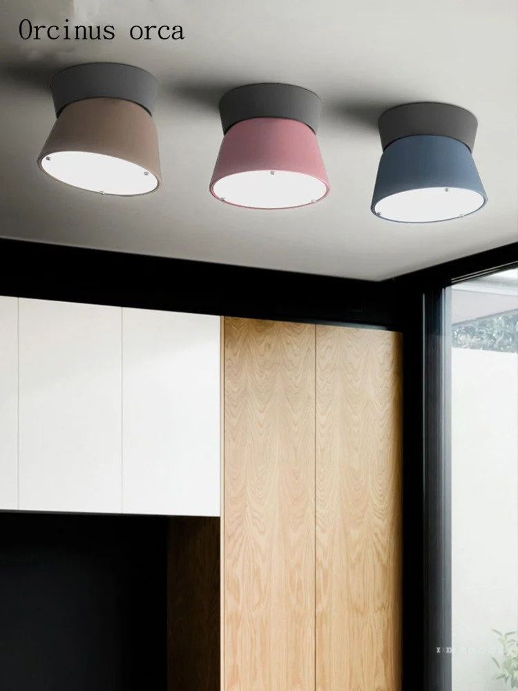 

Postmodern creative personality color ceiling lamp living room dining hall Scandinavian LED iron ceiling lamp free shipping