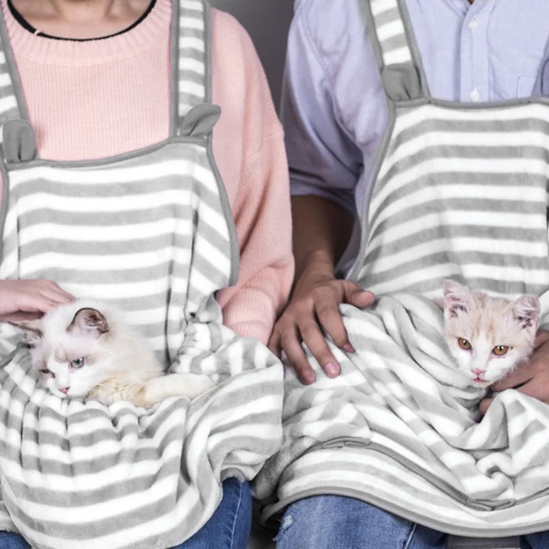 

Cat Carrier Coral Velvet Pet Supplies Holder Bat Interaction Hold Pocket Apron Goods For pets For Gatos