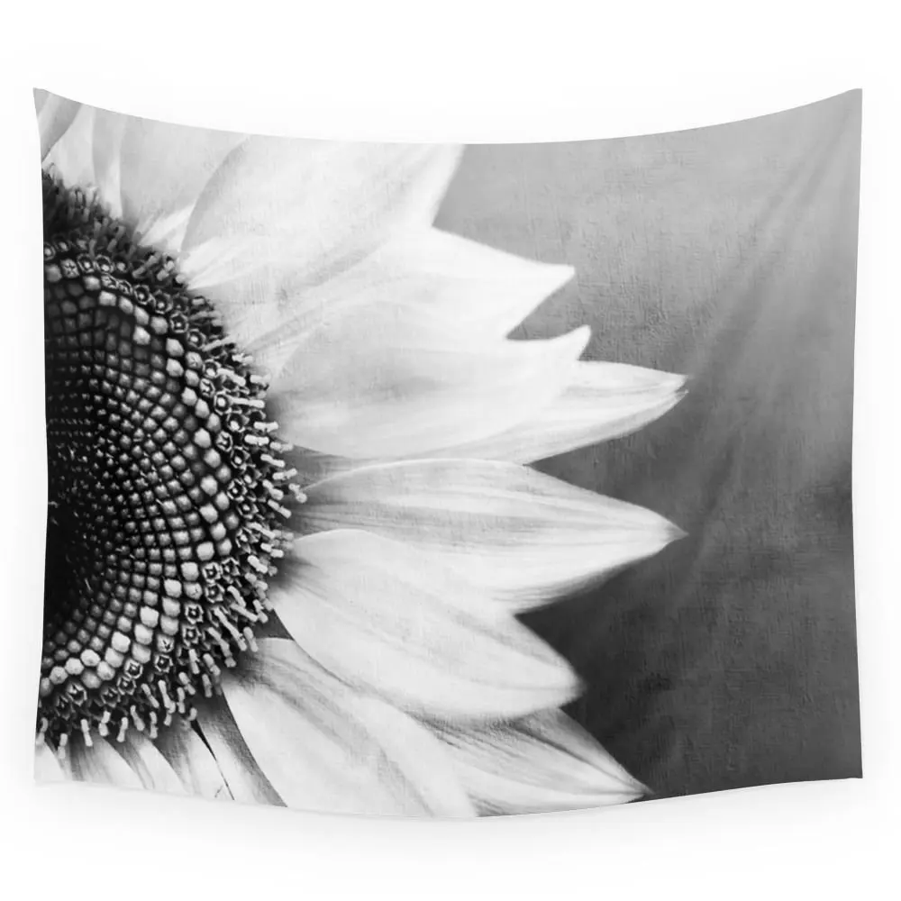 B&ampW Sunflower Wall Tapestry Small: 51&quot x 60&quot | Дом и сад