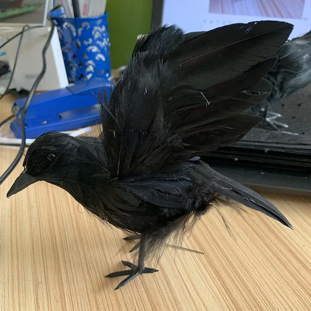 Halloween Mesterséges Tollas Varjak Raven Modell Party Kellékek Kerti Udvar Dekorációja - Image 2