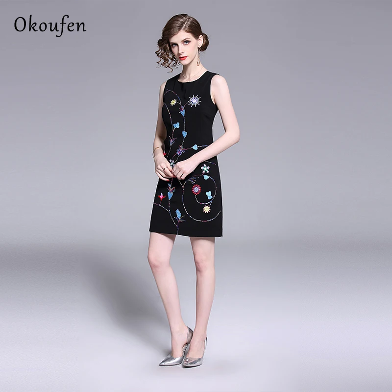 

Summer 2019 New Dresses Female Embroidery Sequins Sleeveless Printed Vest Short Black Temperament Comfortable ZX0016