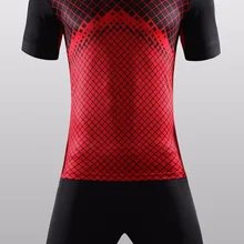 b1670 Детские футболки для тренировок для мальчиков Комплекты для детей футбольная команда Джерси Спортивная одежда для бега