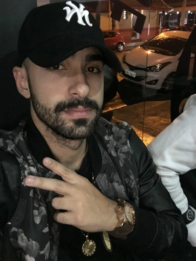 UTB8pkJMjiDEXKJk43Oqq6Az3XXa9