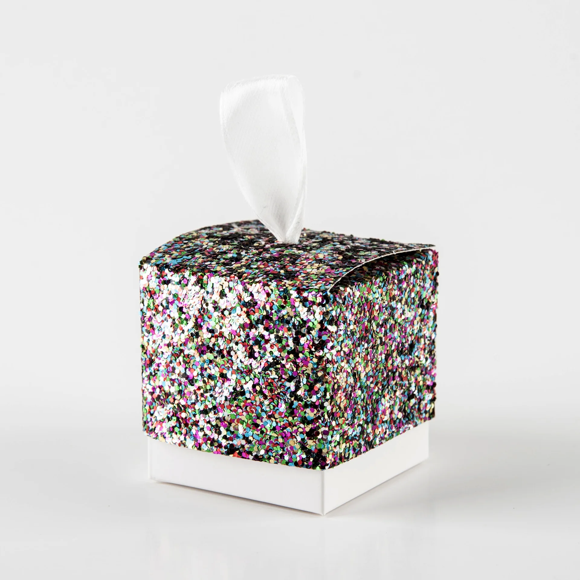 1 шт., новинка, креативная блестящая Подарочная коробка для конфет, блестящая золотая блестящая Подарочная коробка,, коробка для конфет, милые коробки для конфет, блестящая коробка