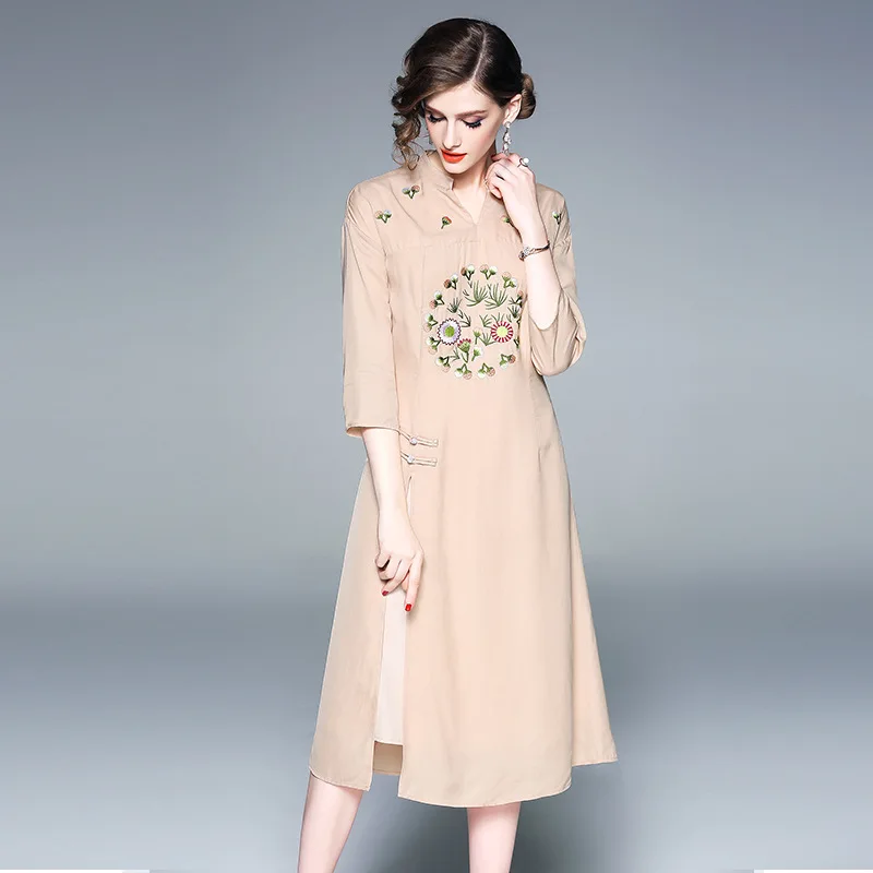 Spring 2019 Floral Embroidery Dress Women Elegant Cheongsam Three Quarter Sleeve Mandarin Collar Female Slim Dresses | Женская одежда