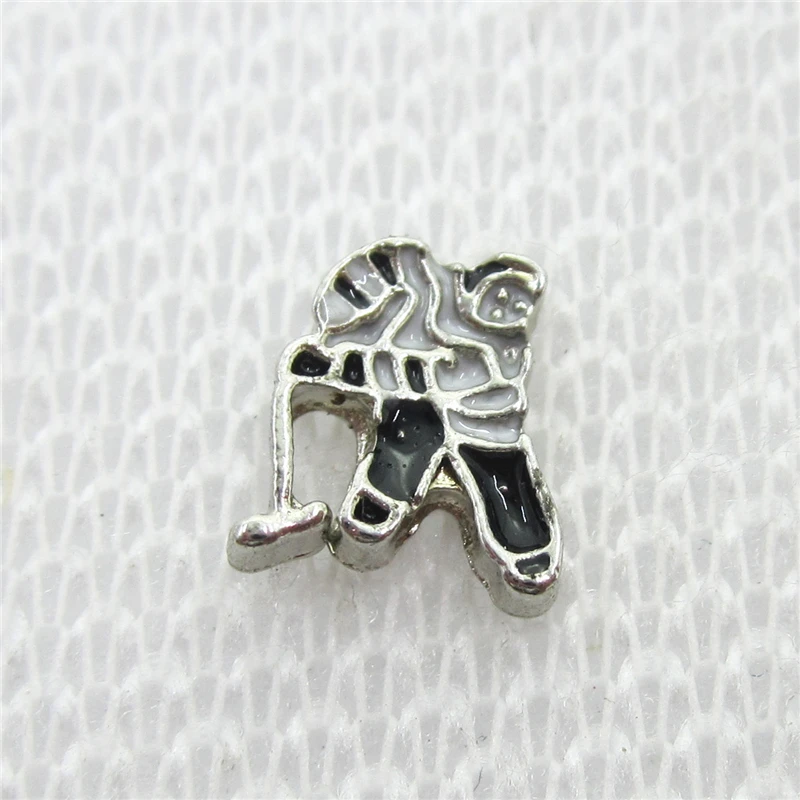 

Hot selling 20pcs/lot Hockey sport Floating Charms Living Glass Memory Floating Lockets DIY Jewelry Charms