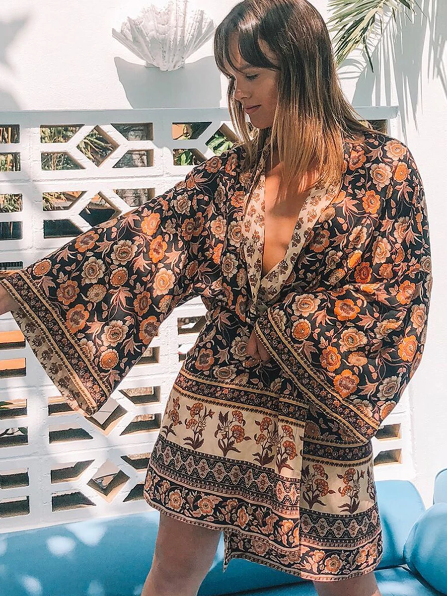 

Floral Boho Chic Kimono Women Loose 3/4 Sleeve Vintage Jacket 2019 Summer Clothes Bohemian Printed Beach Hippie Cover Up