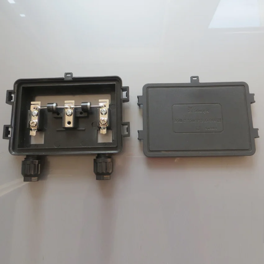 Водонепроницаемая распределительная коробка для солнечной панели IP67 70 130 Вт|solar