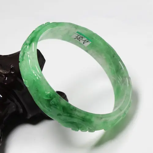 

02048 NATURAL BEAUTIFUL CHINA HAND-CARVED GREEN JADE GEMS BANGLE BRACELET