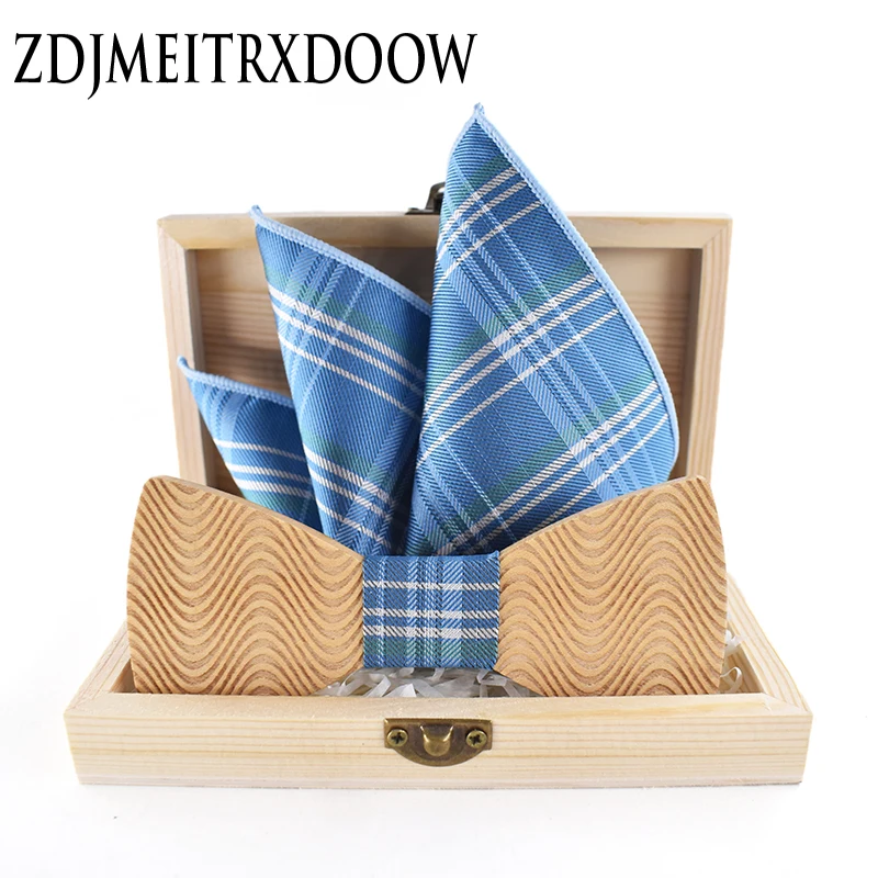  ZDJMEITRXDOOW Men Wooden Bow Tie Maple Grid Handkerchief set With Wood Box