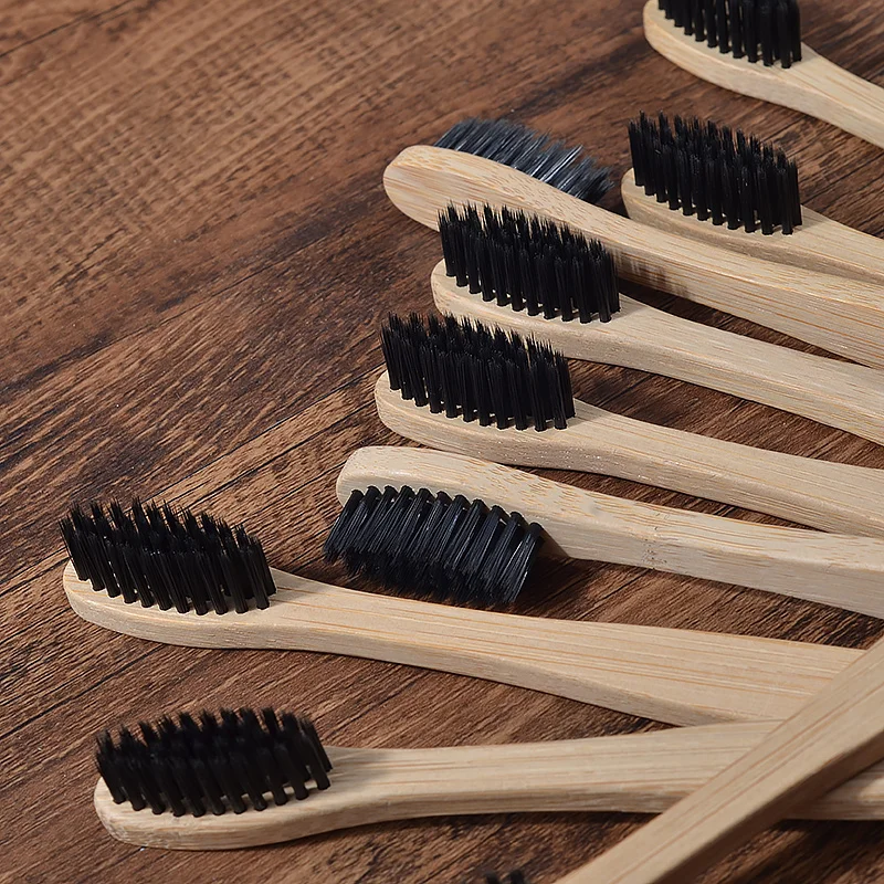 Nieuwe Ontwerp Gemengde Kleur Bamboe Tandenborstel Eco Vriendelijke Houten Tandenborstel Zachte Haren Tip Houtskool Volwassenen Oral Care Tandenborstel