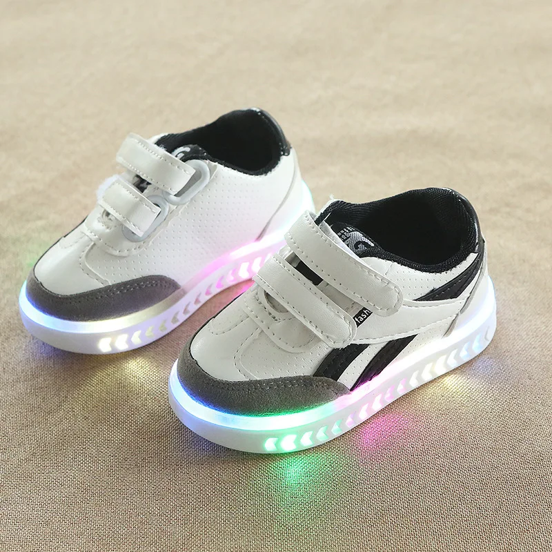 Осень светодиодный свет детская повседневная обувь для маленьких мальчиков и девочек спортивная обувь светящаяся обувь для новорожденных с мягкой подошвой от 1 до 5 лет