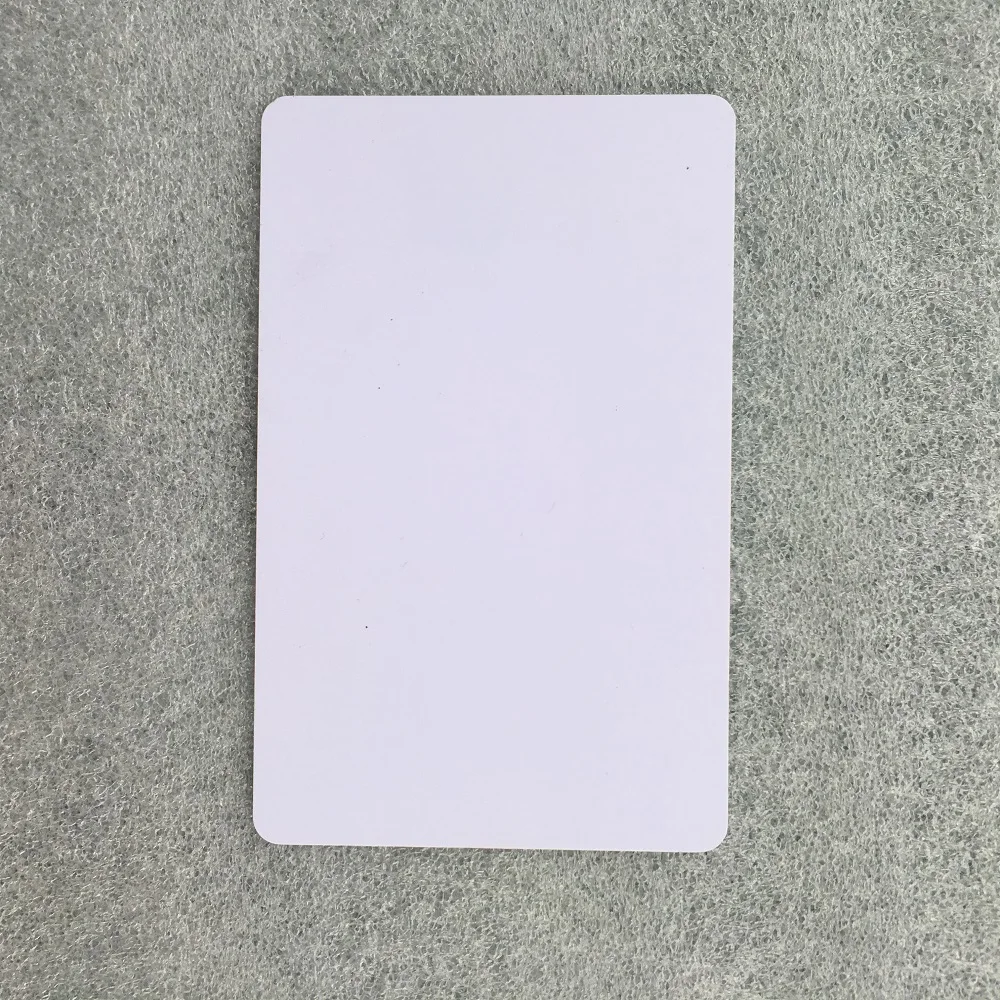 1000pcs 915Mhz Higg-3 18000-6C CR80 PVC UHF rfid card