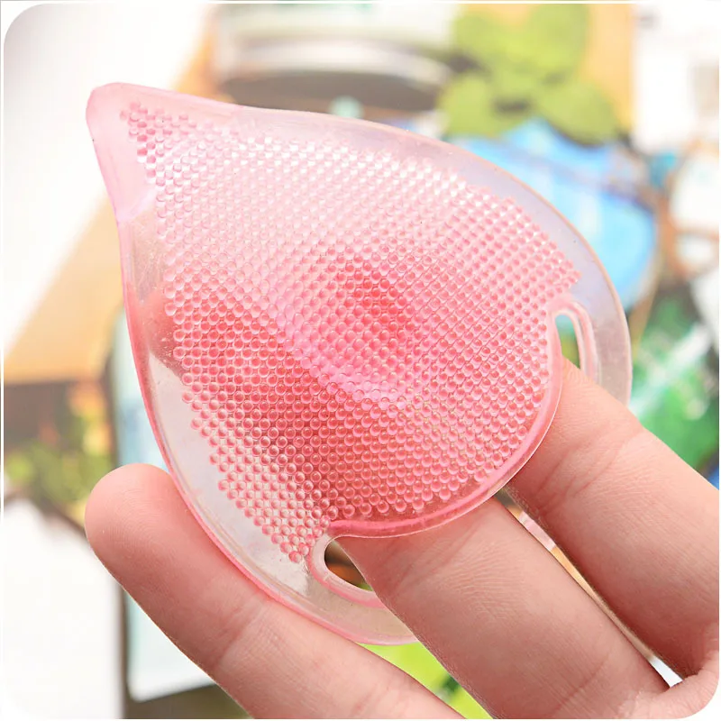 

1 Pcs Soft Brush Scrub Exfoliating Blackhead Remover Facial Brush Pad Face Care Cleaning Wash Cap Face Household Cleaner Tools
