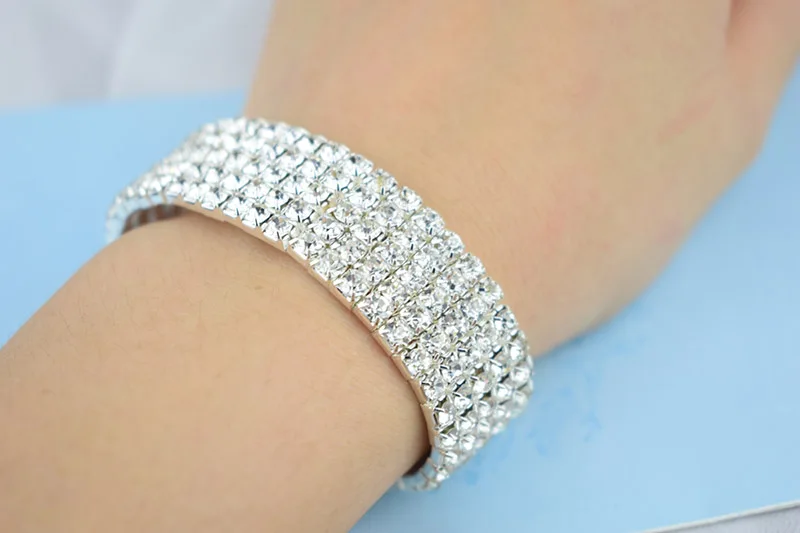 Распродажа, несколько стилей, модные браслеты с кристаллами, растягивающиеся блестящие браслеты для женщин, пара, браслеты для подружки невесты, свадебный подарок