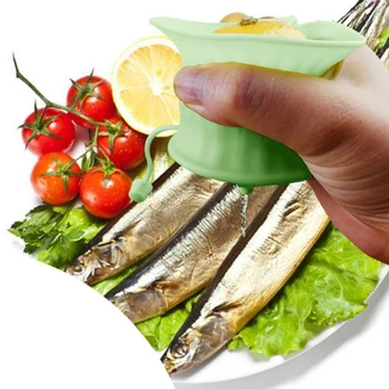 

1PC 2018 New Green Silicone Lemon Watermelon Grapefruit Apple Manual Juicer Kitchen Bar Accessories Daily Life