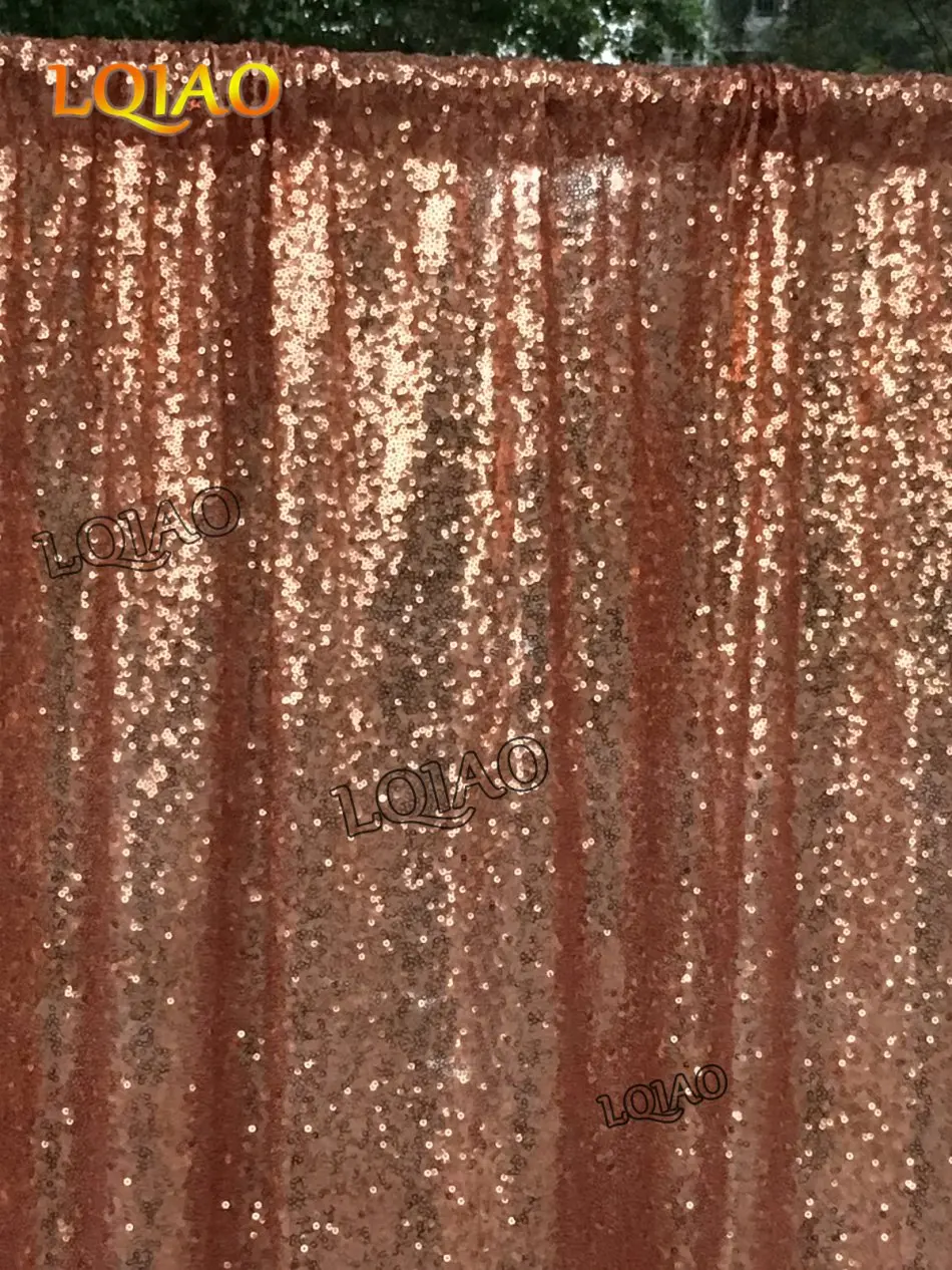 rose gold sequin backdrop-004