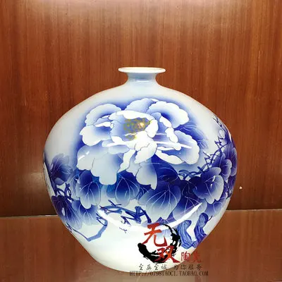

Package mail celestial pomegranate vase famous jingdezhen ceramics Wu Wenhan hand-painted blue and white porcelain vase