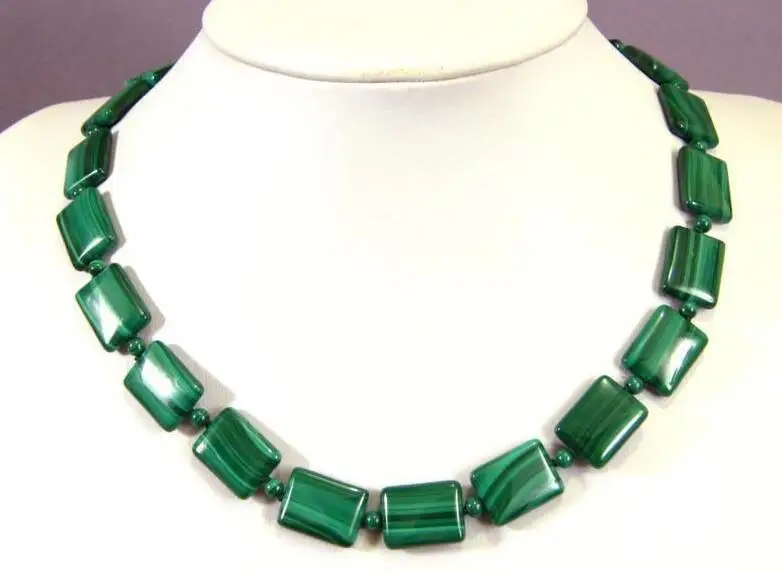 

New 13x18mm Oblong green malachite necklace 20 " AA