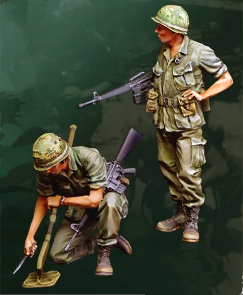 

1/35 Resin Figure Model Kit Unassambled Unpainted X303