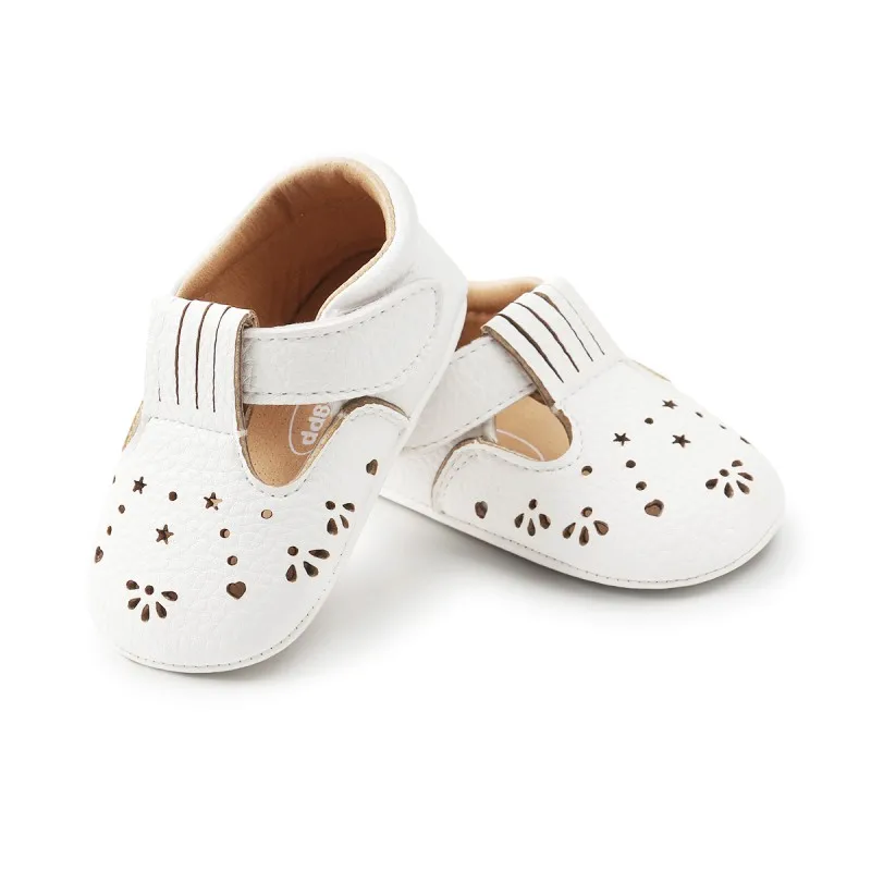 Милая повседневная обувь для малышей, новая обувь принцессы для девочек, обувь на полой подошве, мягкая дышащая обувь для малышей из