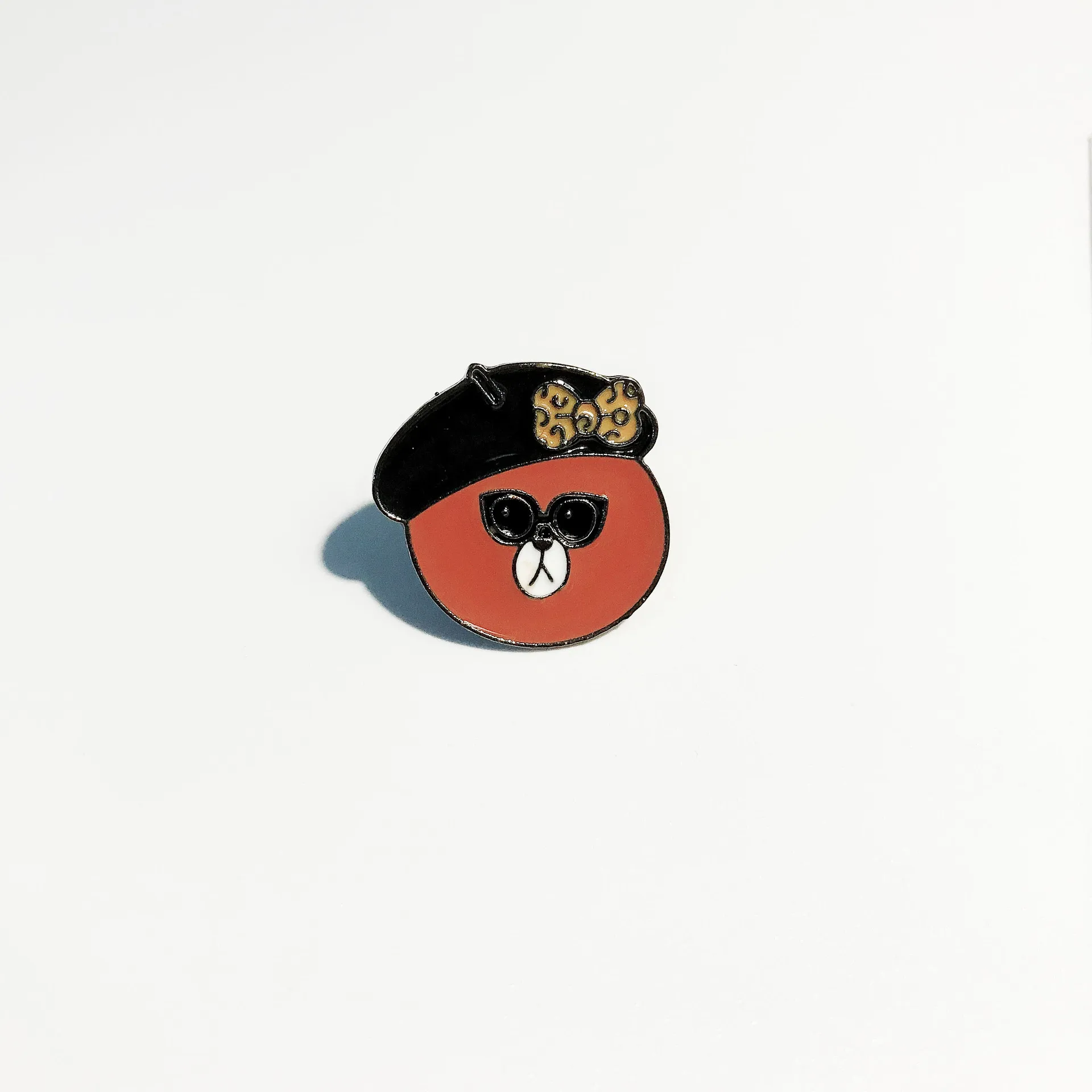 

WEISHUOLI Cartoon Cute Enamel Brooches pin Personality Animal Cartoon Cute Drops Oil Bear Creative Badge Badge Brooch
